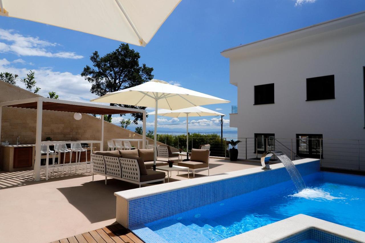 Modena Maris-Heated Pool-Grill-Relax-Jacuzzi Apartments Icici Exterior photo